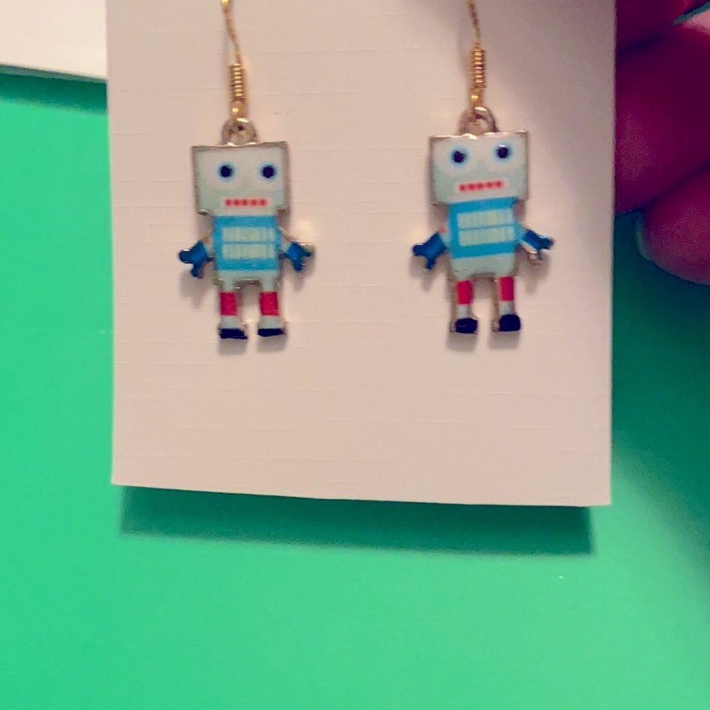 Robot earrings - Picture 2 of 4